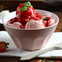 Erdbeer-Kokosnuss-Eiscreme